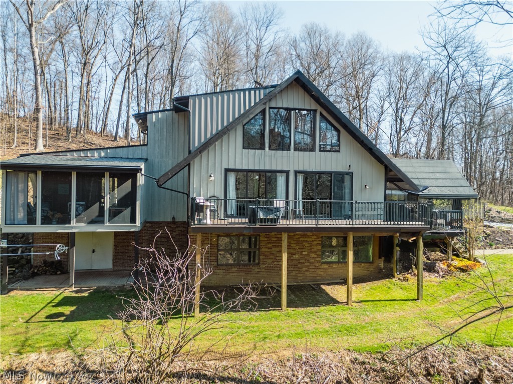 8463 Private Road 577 Millersburg OH 44654