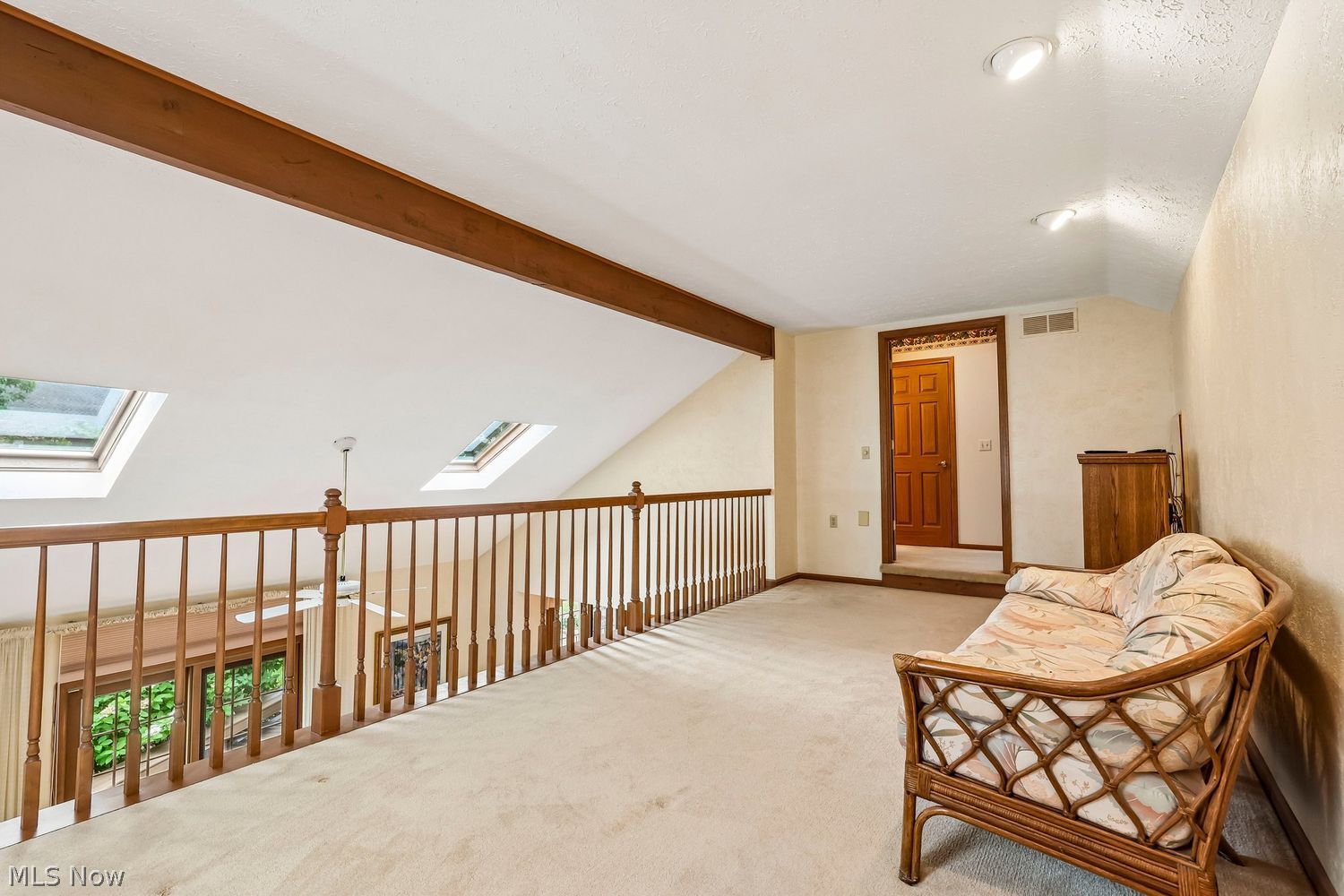 5523 Pheasants Walk Drive North Olmsted OH 44070