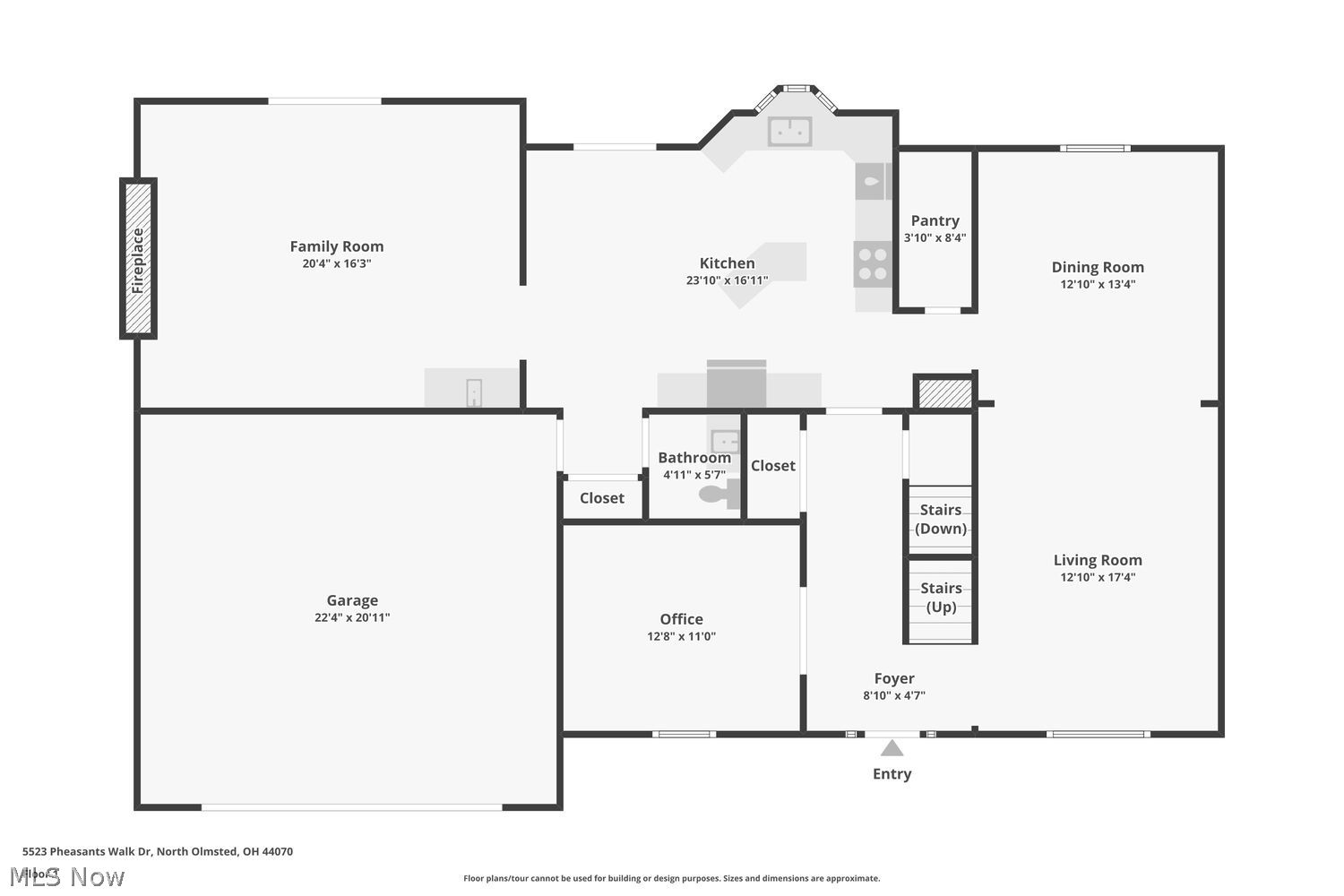 5523 Pheasants Walk Drive North Olmsted OH 44070