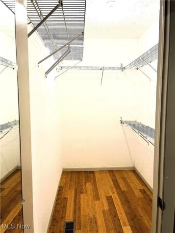 208 Westwind Drive Avon Lake OH 44012