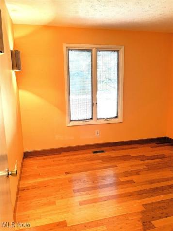 208 Westwind Drive Avon Lake OH 44012