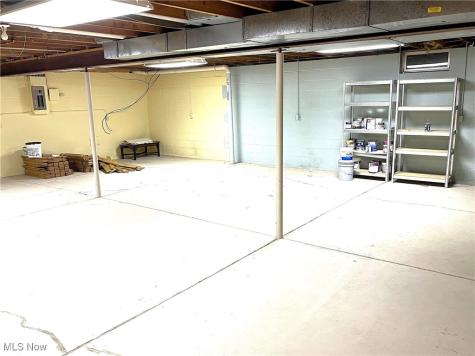 208 Westwind Drive Avon Lake OH 44012