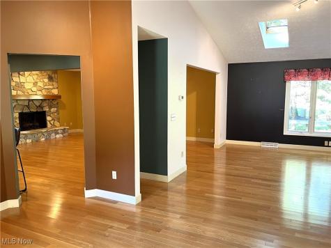 208 Westwind Drive Avon Lake OH 44012