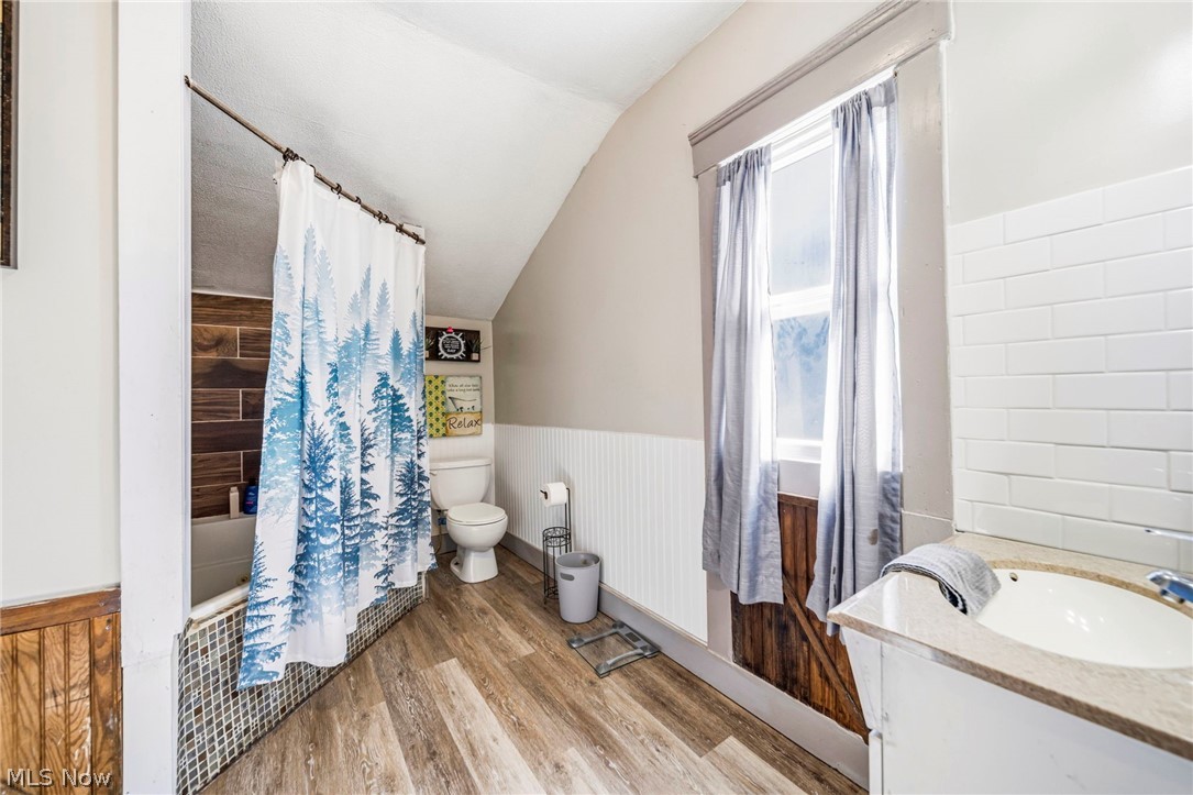305 W 53rd Street Ashtabula OH 44004