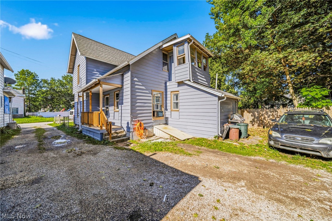305 W 53rd Street Ashtabula OH 44004