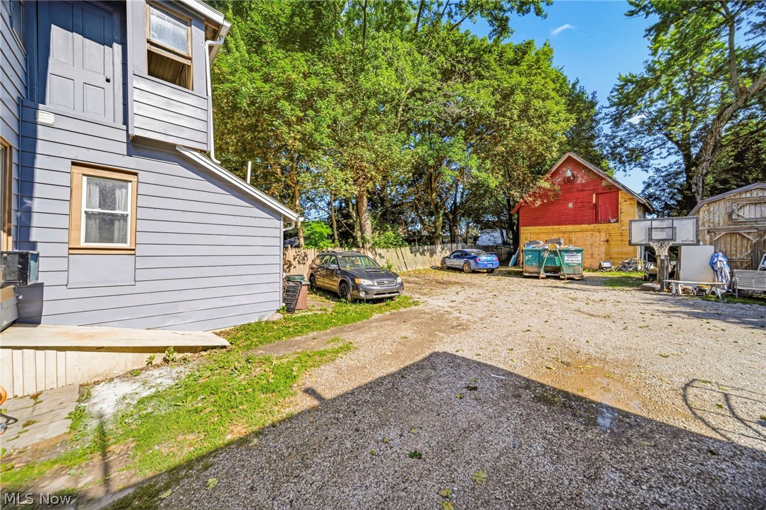 305 W 53rd Street Ashtabula OH 44004