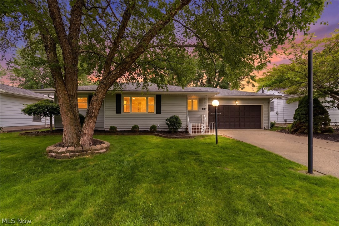 537 Randall Road Elyria OH 44035