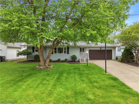 537 Randall Road Elyria OH 44035