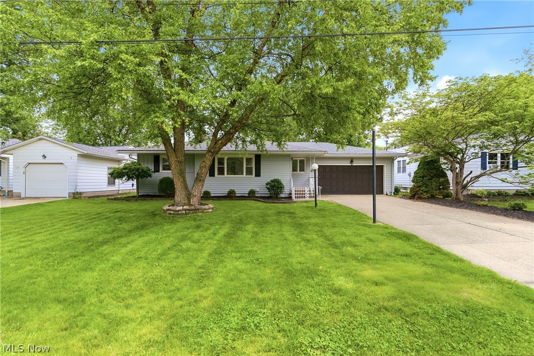 537 Randall Road Elyria OH 44035