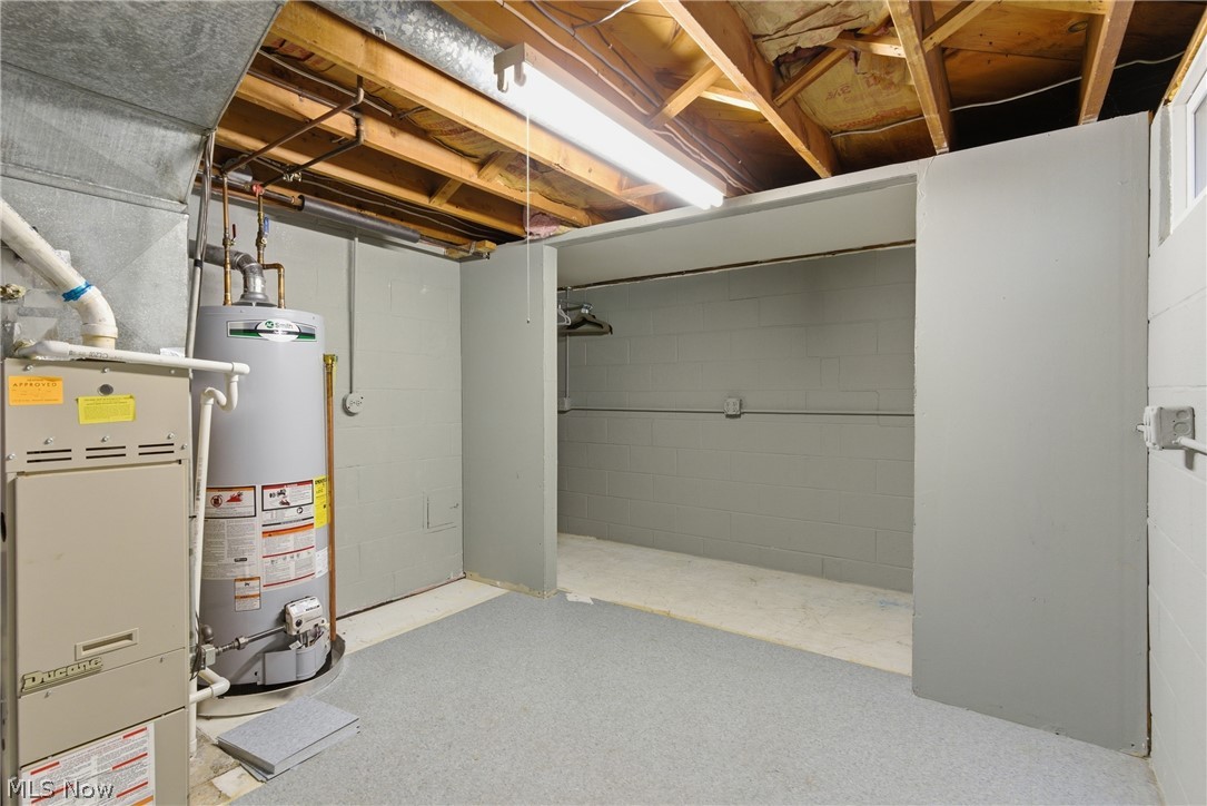 537 Randall Road Elyria OH 44035