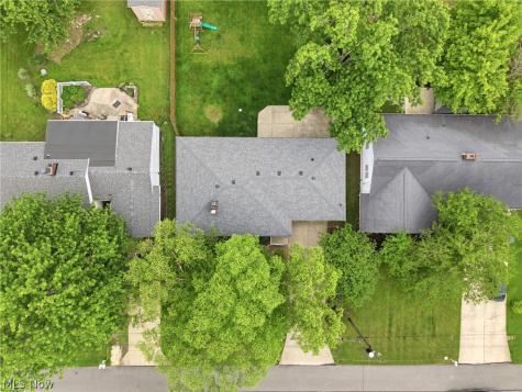 537 Randall Road Elyria OH 44035