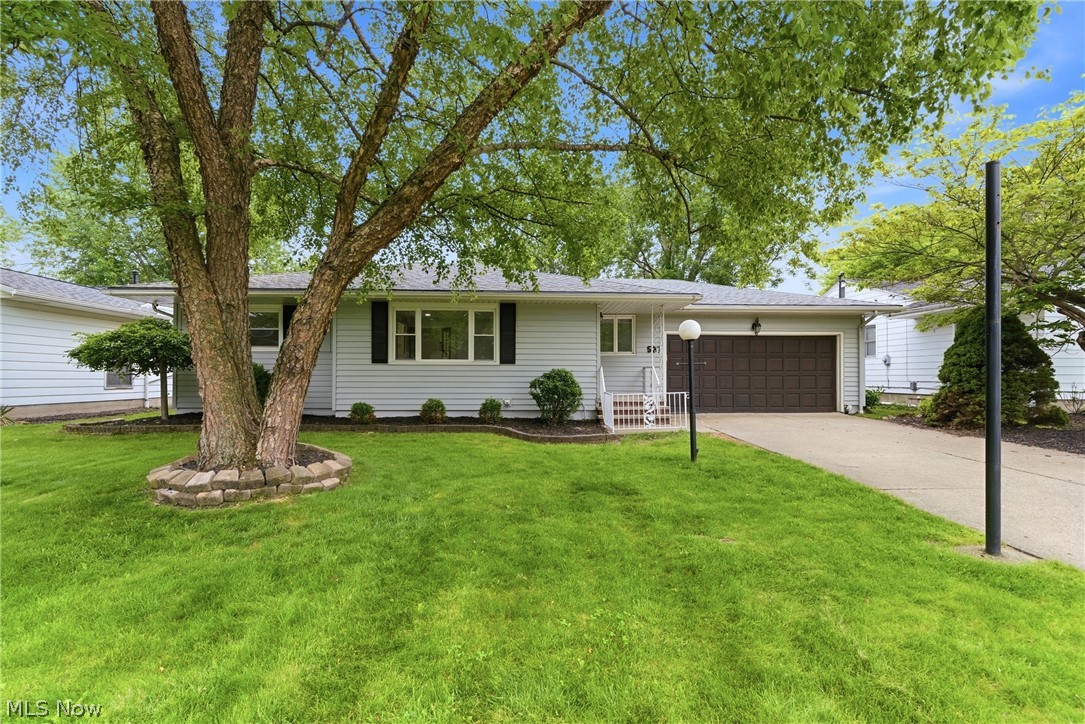 537 Randall Road Elyria OH 44035