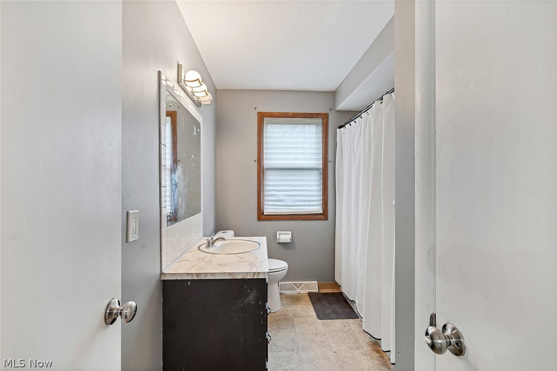 4095 Kirk Road Youngstown OH 44511