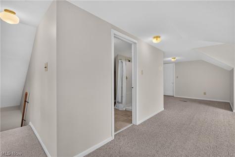 862 Lakeview Drive Lorain OH 44052