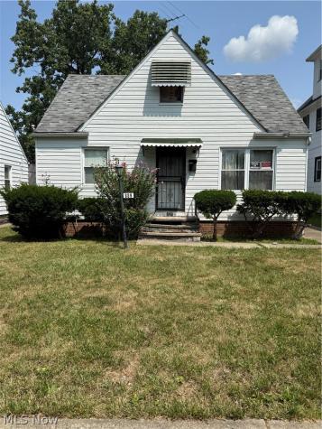 889 E 139th Street Cleveland OH 44110