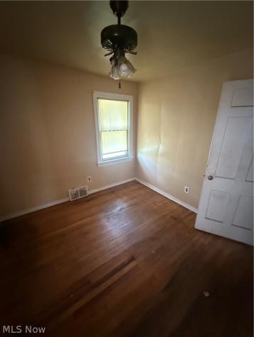 889 E 139th Street Cleveland OH 44110
