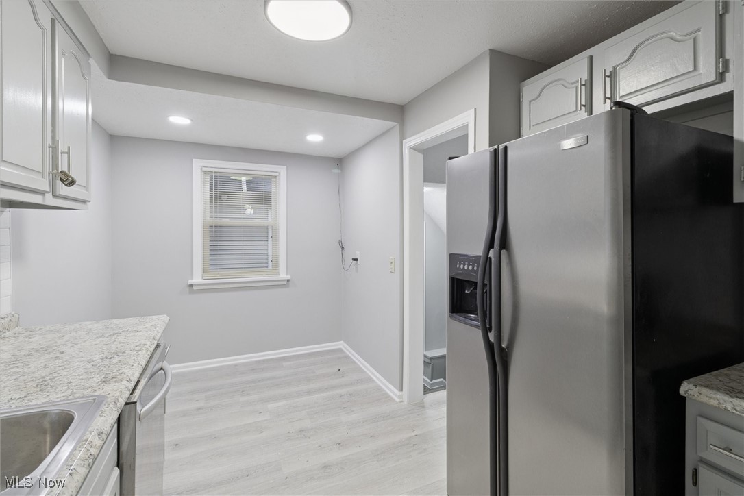 14104 Saybrook Avenue Cleveland OH 44105