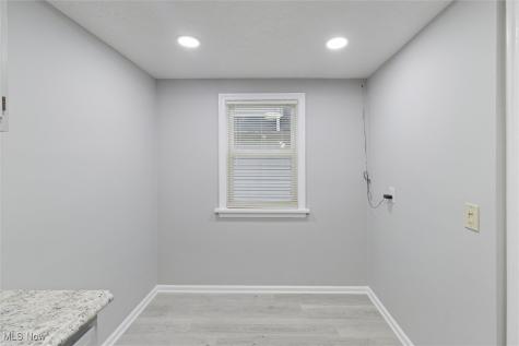 14104 Saybrook Avenue Cleveland OH 44105