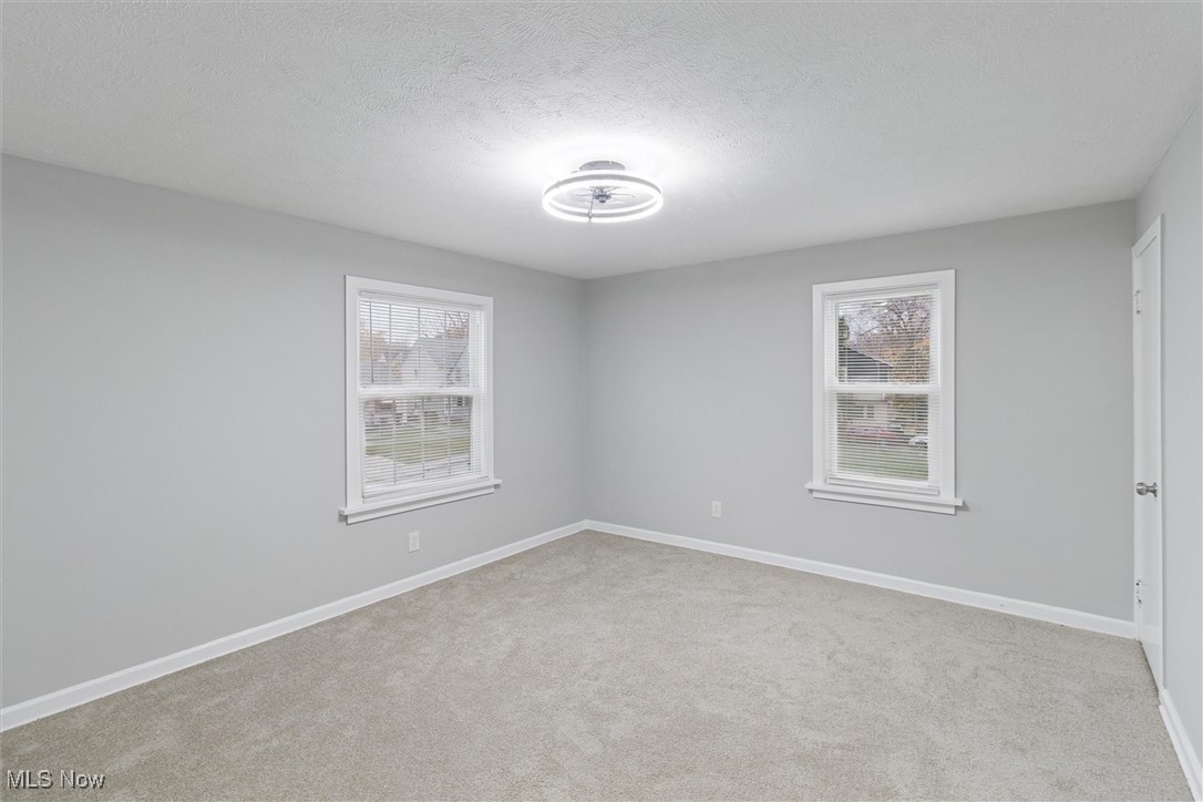 14104 Saybrook Avenue Cleveland OH 44105