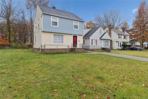 14104 Saybrook Avenue Cleveland OH 44105
