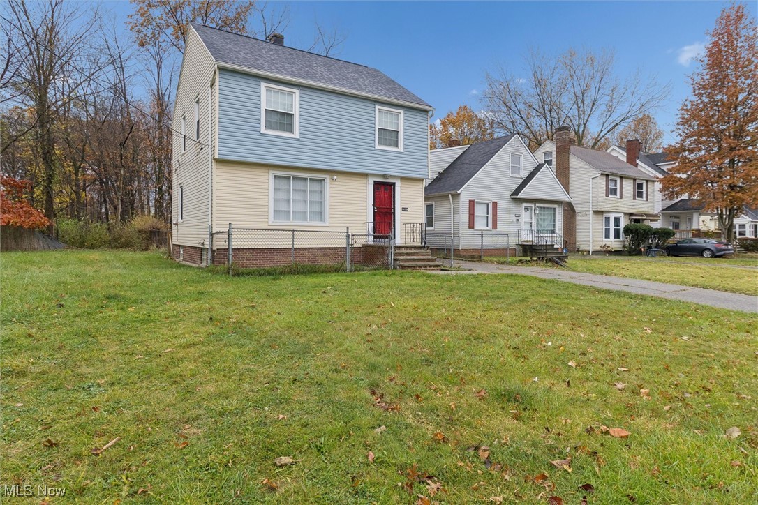 14104 Saybrook Avenue Cleveland OH 44105