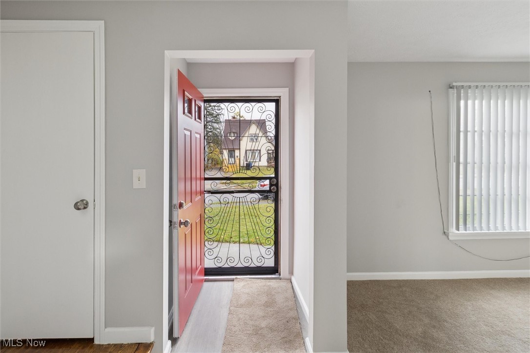 14104 Saybrook Avenue Cleveland OH 44105