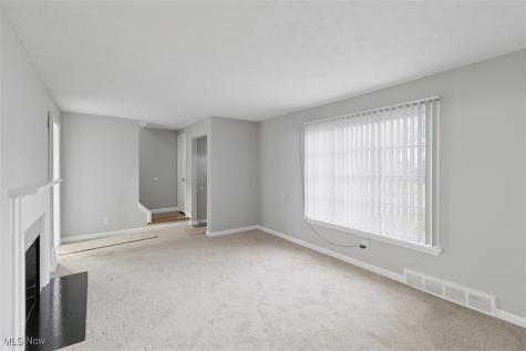 14104 Saybrook Avenue Cleveland OH 44105