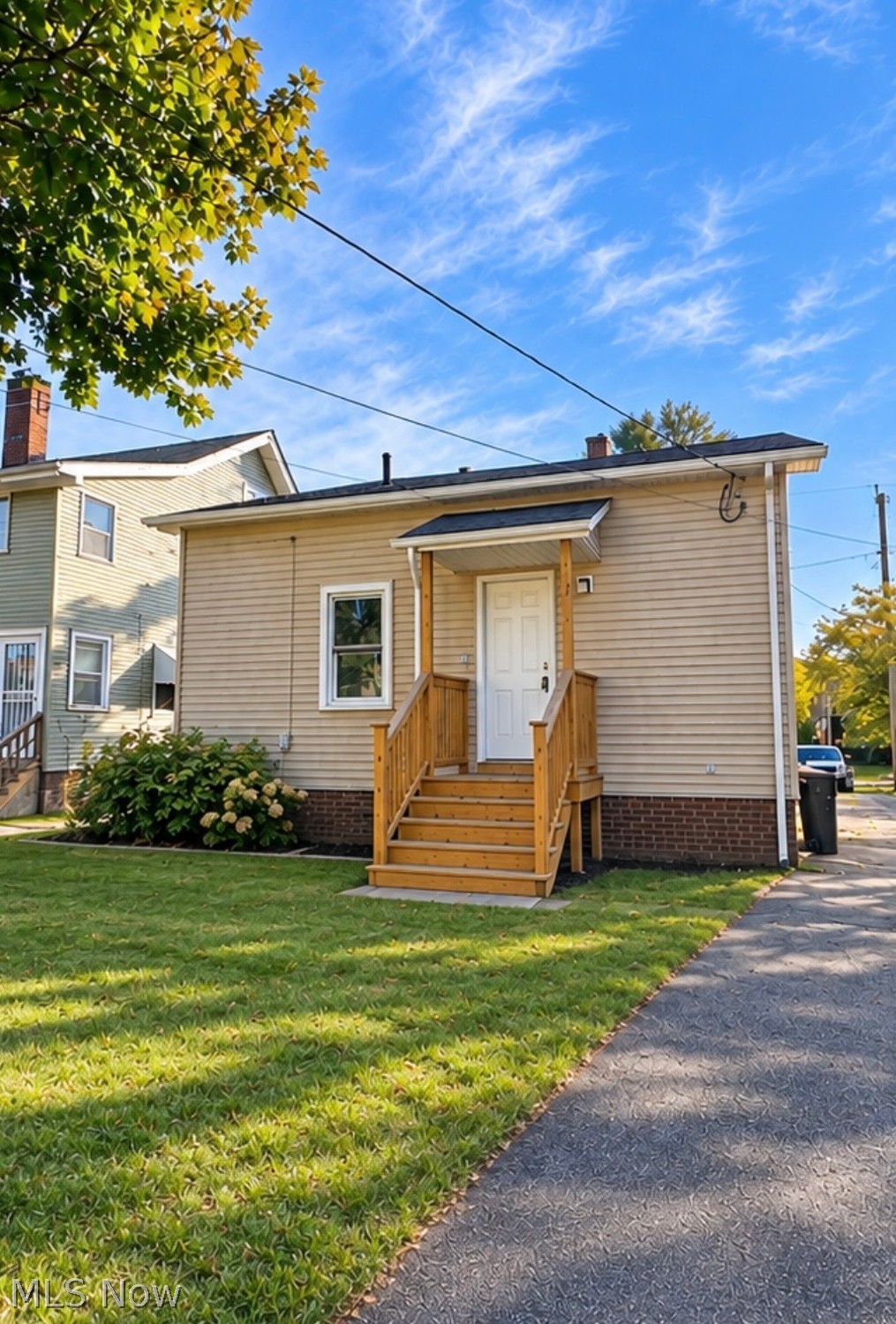 4192 E 147 Street Cleveland OH 44128