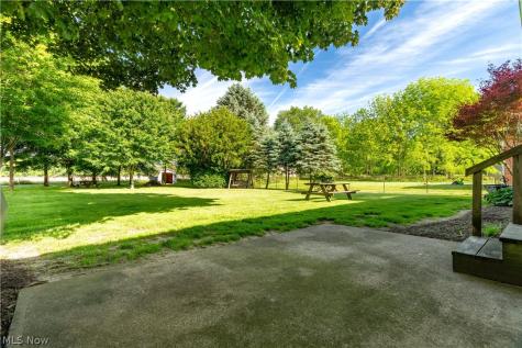 7505 Ivydale Avenue NW North Canton OH 44720