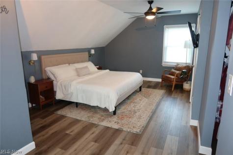 319 Elmwood Road Bay Village OH 44140