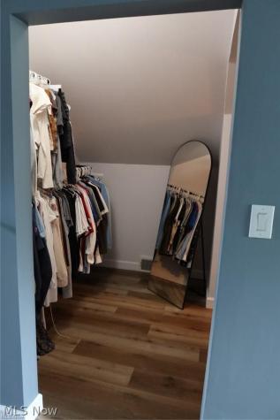 319 Elmwood Road Bay Village OH 44140