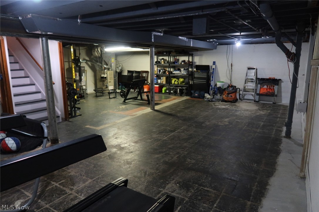 319 Elmwood Road Bay Village OH 44140