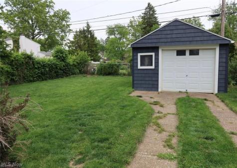 319 Elmwood Road Bay Village OH 44140