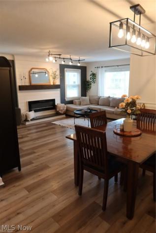 319 Elmwood Road Bay Village OH 44140