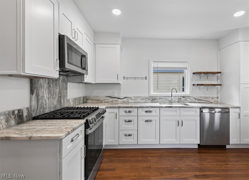 3596 W 155th Street Cleveland OH 44111
