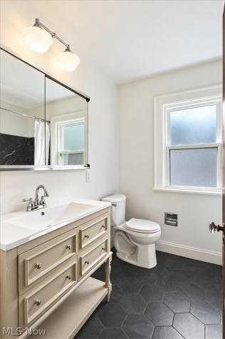 3596 W 155th Street Cleveland OH 44111