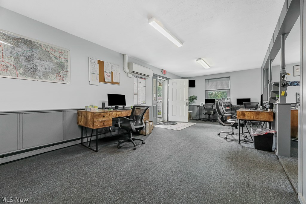13390 Ravenna Avenue NE Hartville OH 44632