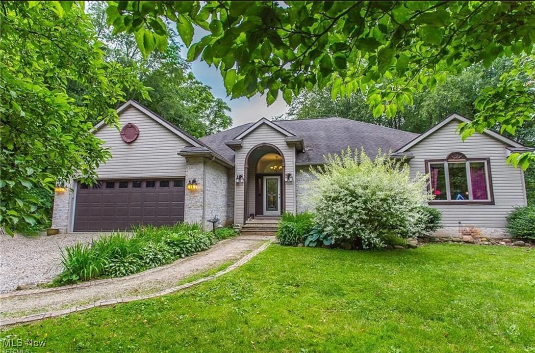 2632 Berry Road Akron OH 44320