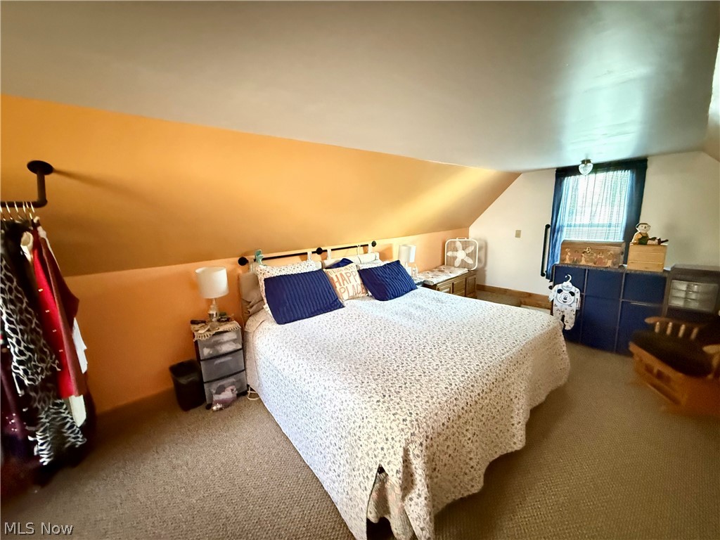 452 Niles Cortland Road SE Warren OH 44484