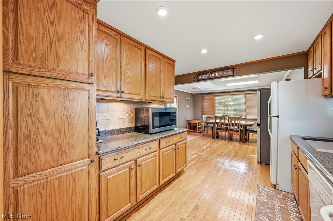 5863 Emerson Avenue NW Champion OH 44483