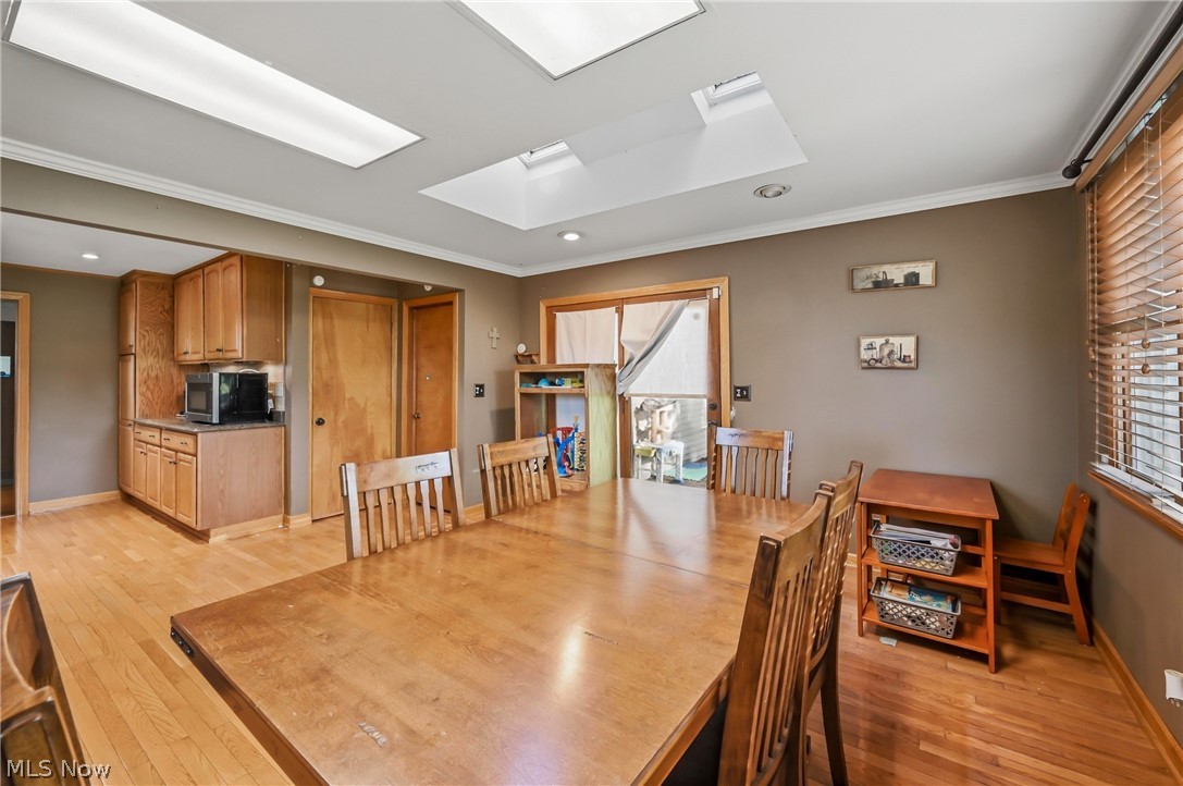 5863 Emerson Avenue NW Champion OH 44483