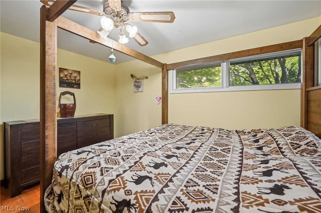 5863 Emerson Avenue NW Champion OH 44483