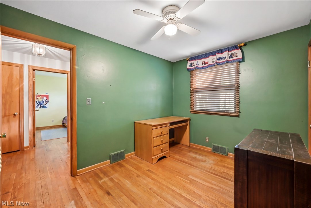 5863 Emerson Avenue NW Champion OH 44483