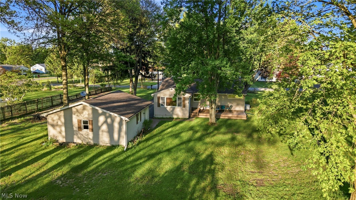 5863 Emerson Avenue NW Champion OH 44483