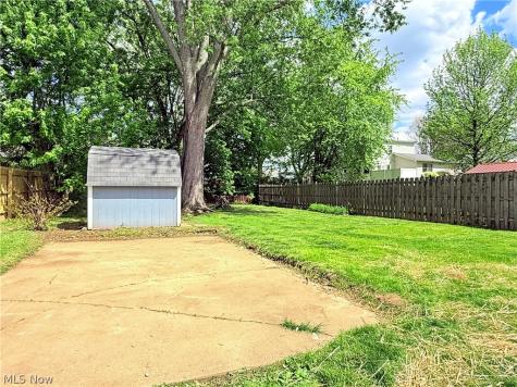 128 Locke Avenue SW Massillon OH 44646