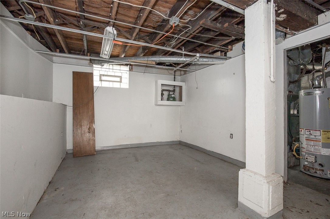 4507 Bridgeview Avenue Newburgh Heights OH 44105