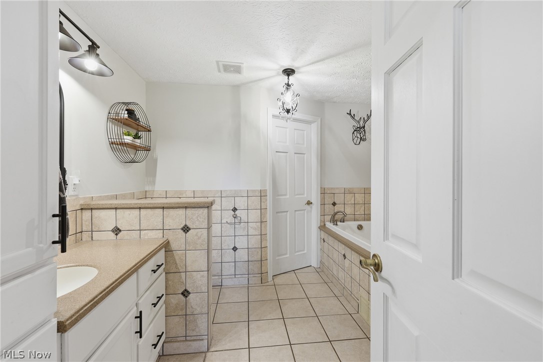 3340 Colonel Jackson Drive Zanesville OH 43701