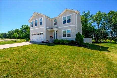 1422 Wood Fern Drive Akron OH 44312