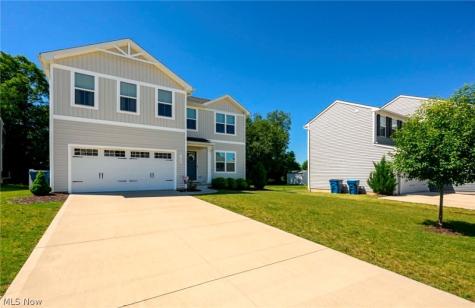 1422 Wood Fern Drive Akron OH 44312