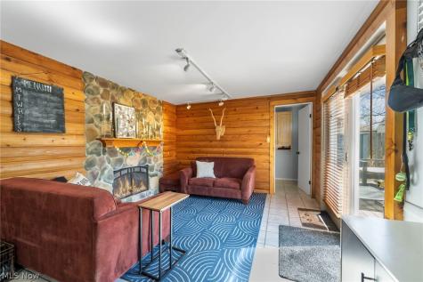 329 Baldwin Drive Berea OH 44017